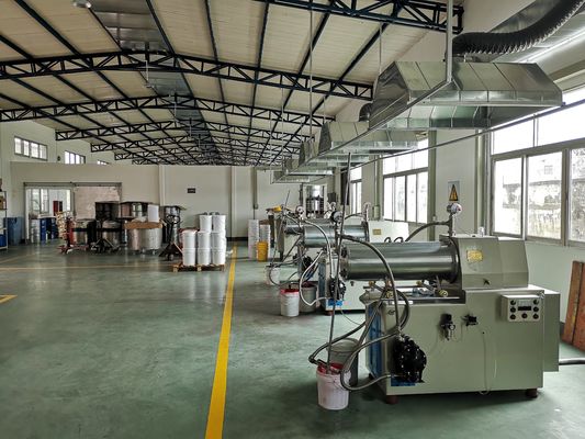 Υγρή άχρωμη UV ασφαλής εποξική ρητίνη που θεραπεύει το CAS Νο 1675 54 3 για τη φόρμα